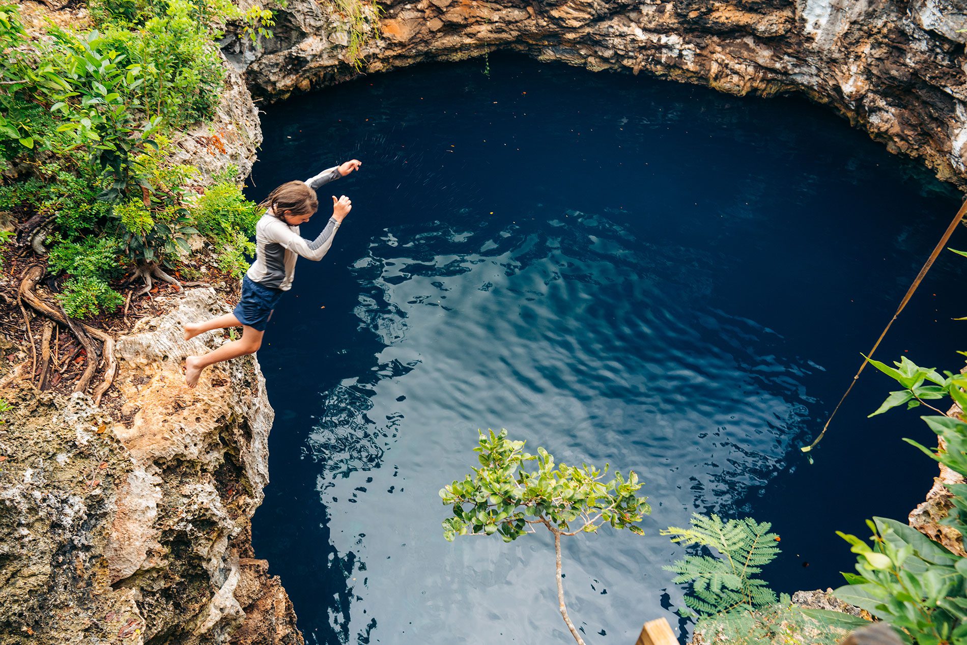 Saphire Blue Hole - Eleuthera